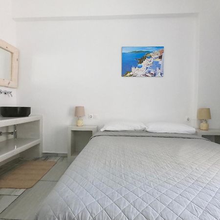 Anny Studios & Rooms Perissa Beach Exteriör bild