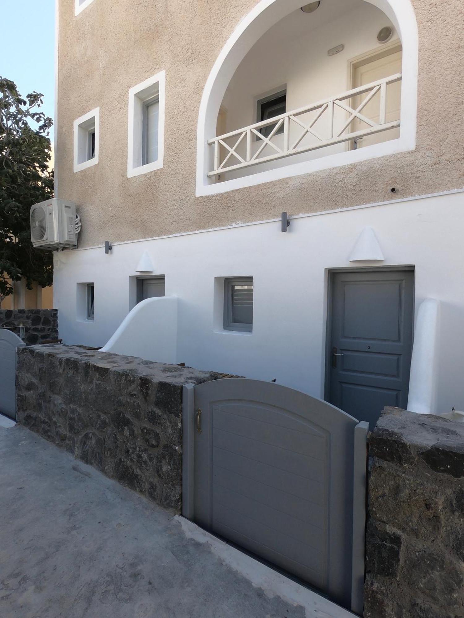 Anny Studios & Rooms Perissa Beach Exteriör bild