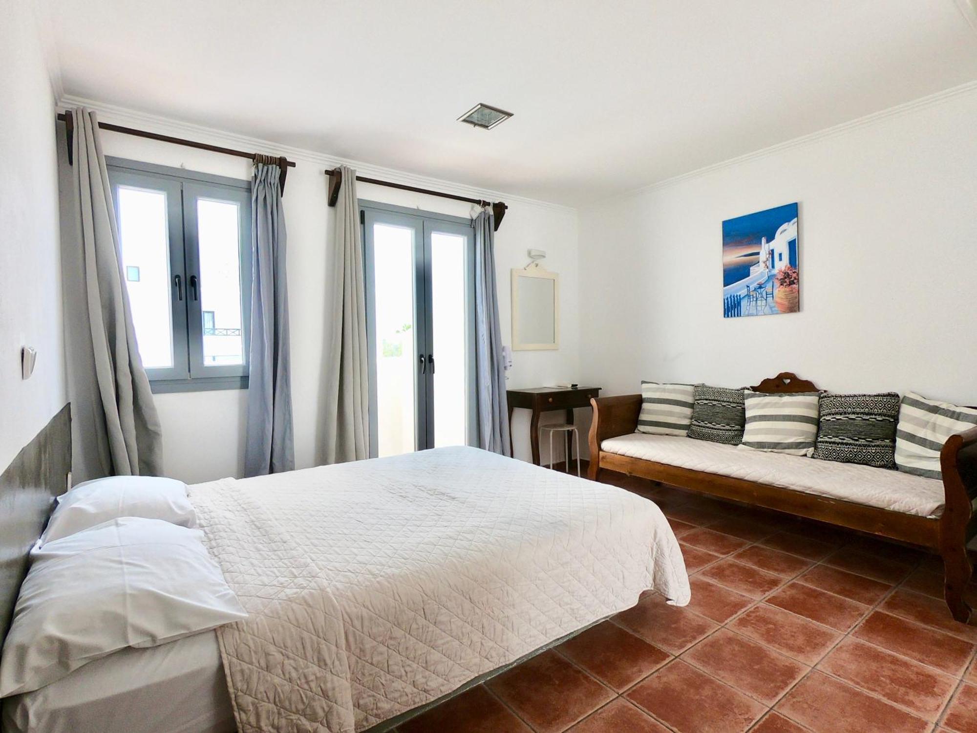 Anny Studios & Rooms Perissa Beach Exteriör bild