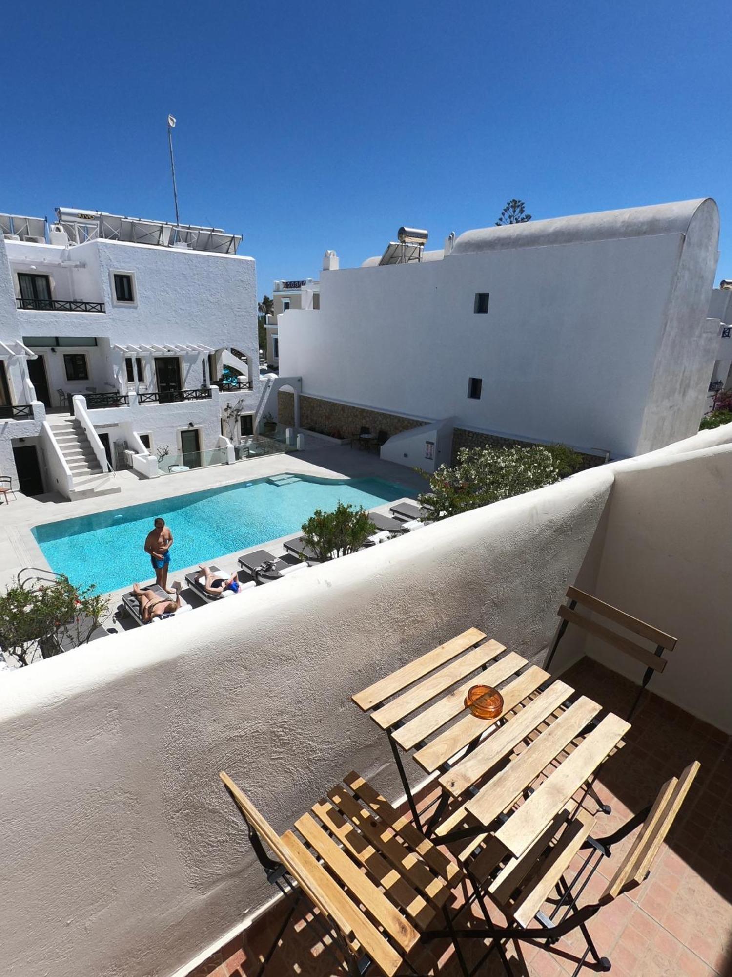 Anny Studios & Rooms Perissa Beach Exteriör bild