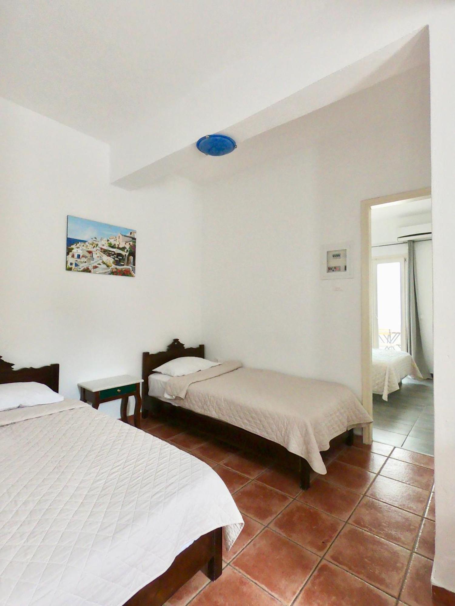 Anny Studios & Rooms Perissa Beach Exteriör bild