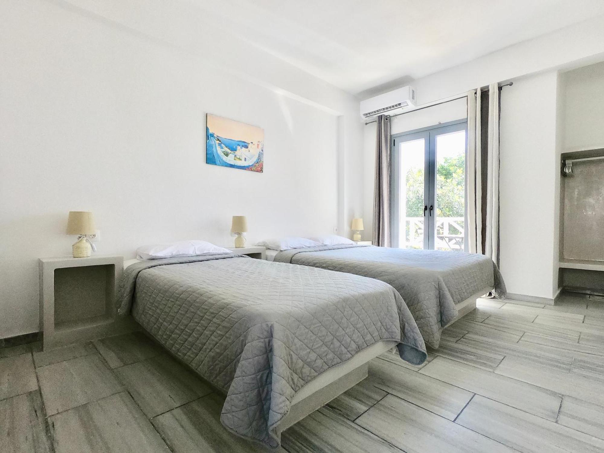 Anny Studios & Rooms Perissa Beach Exteriör bild