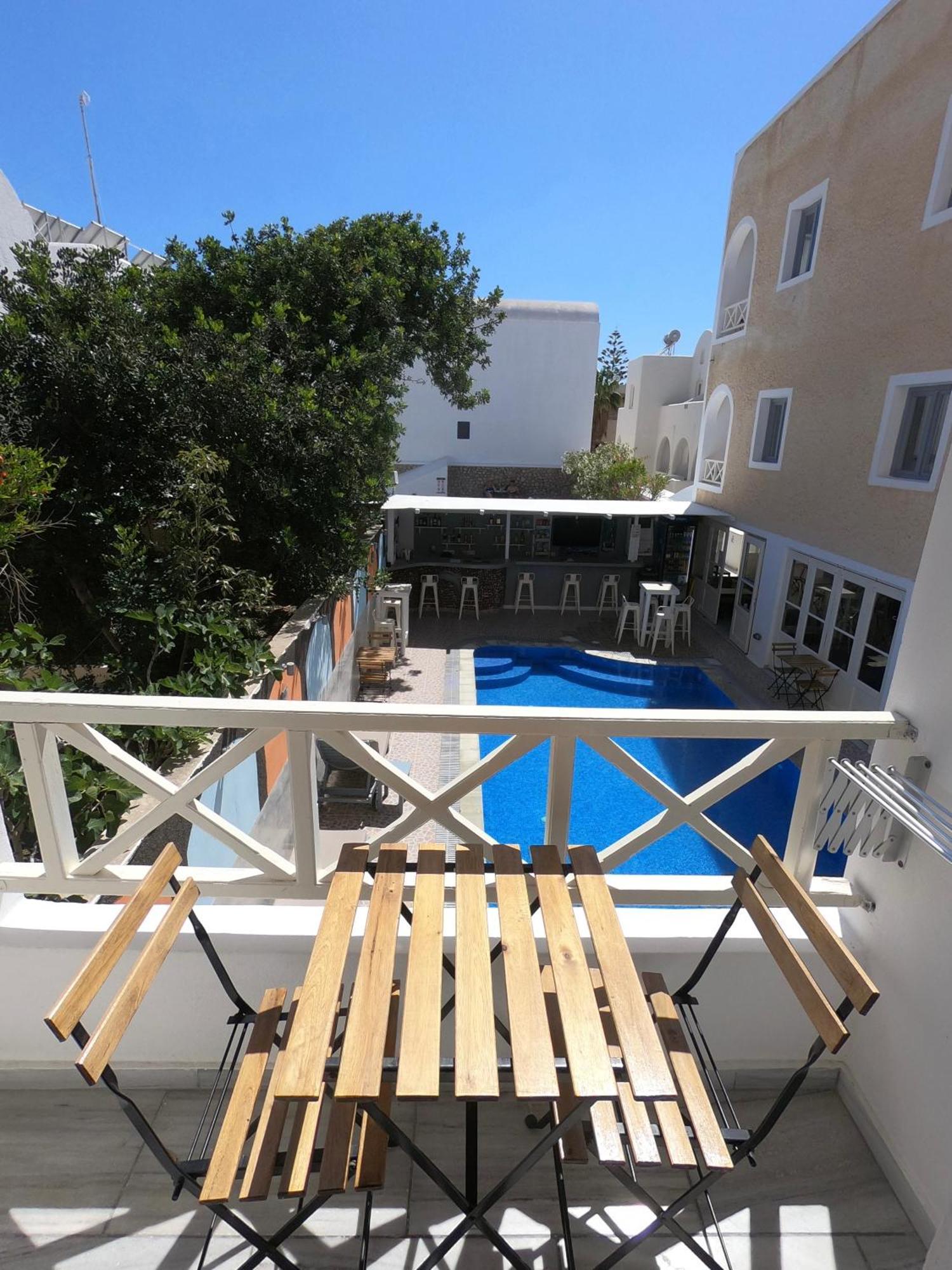 Anny Studios & Rooms Perissa Beach Exteriör bild