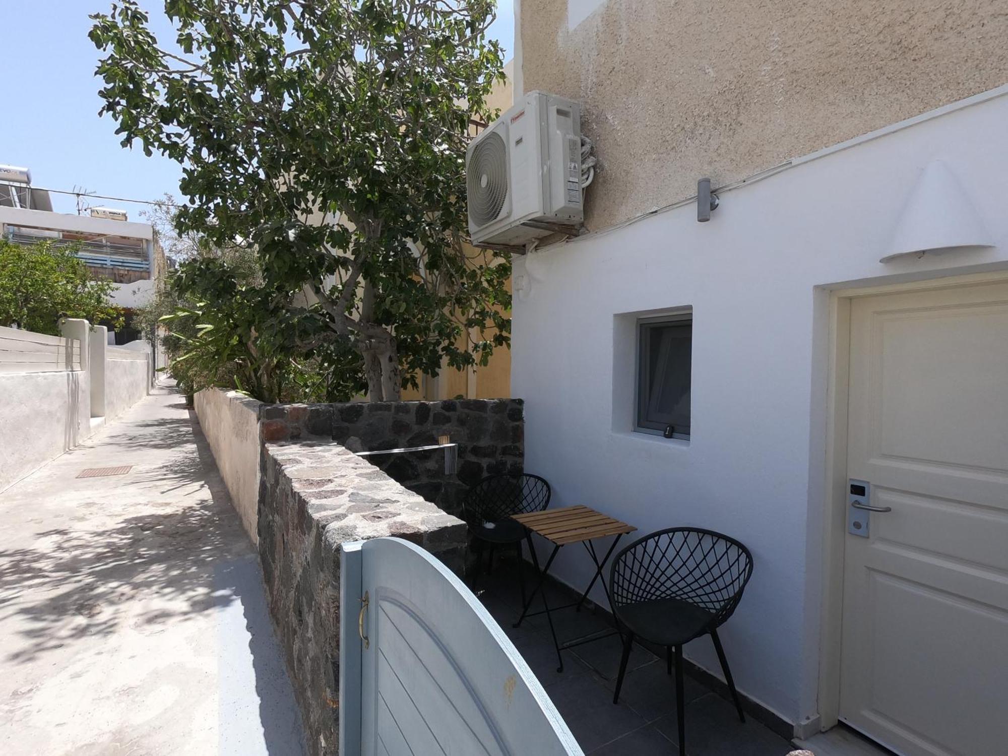 Anny Studios & Rooms Perissa Beach Exteriör bild